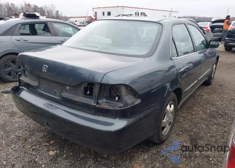 1998 Honda Accord Ex from USA, damaged, VIN 1HGCG6673WA139057